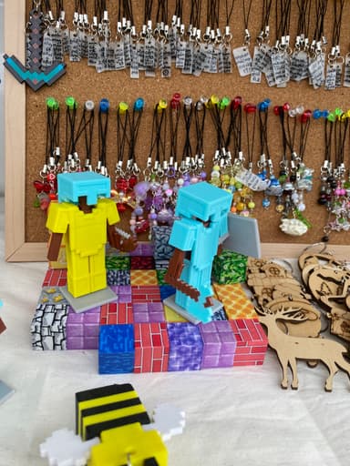 Mô hình giá treo giáp minecraft 3