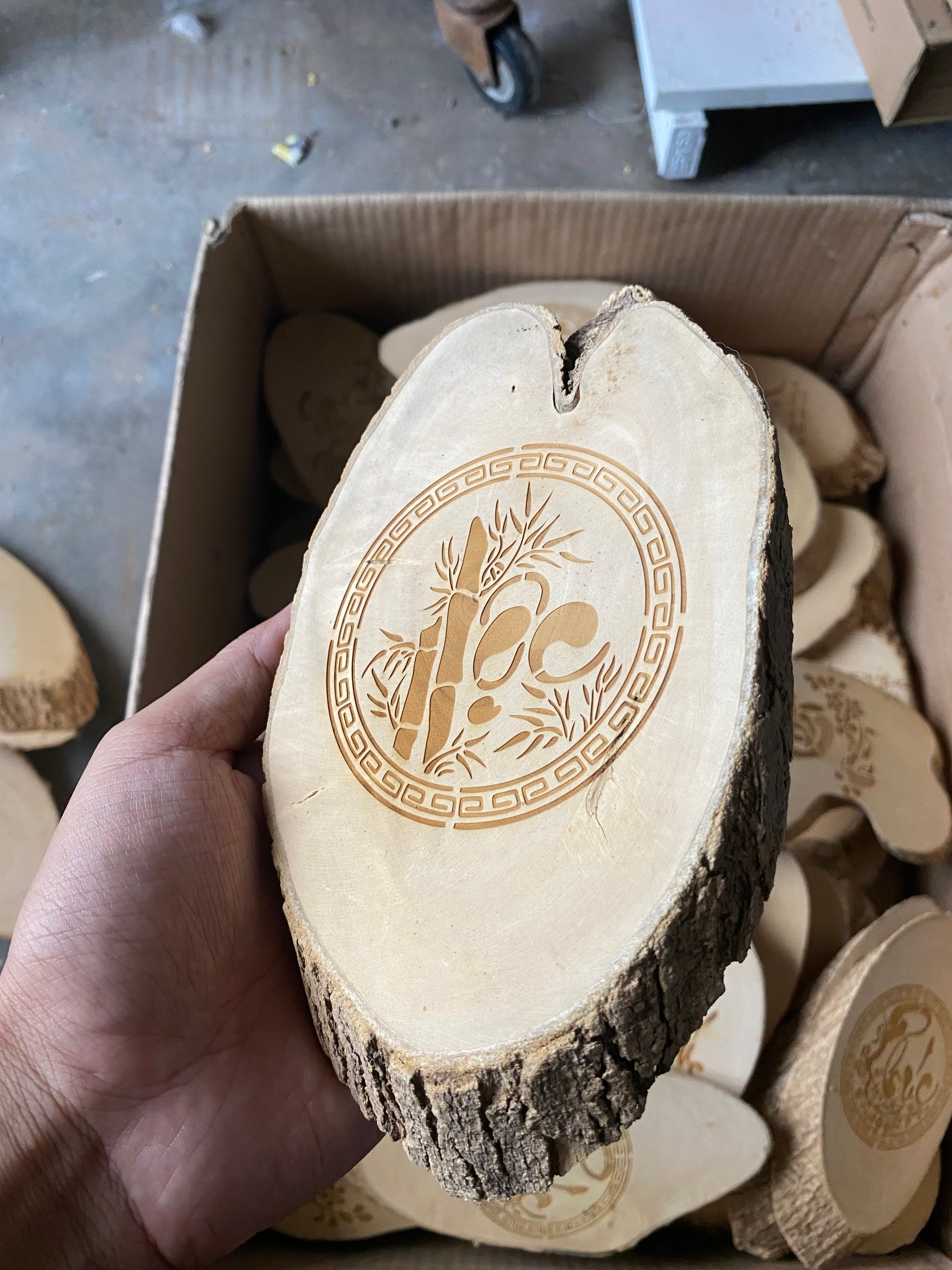 Tranh thư pháp gỗ 15-18 cm — ảnh 2