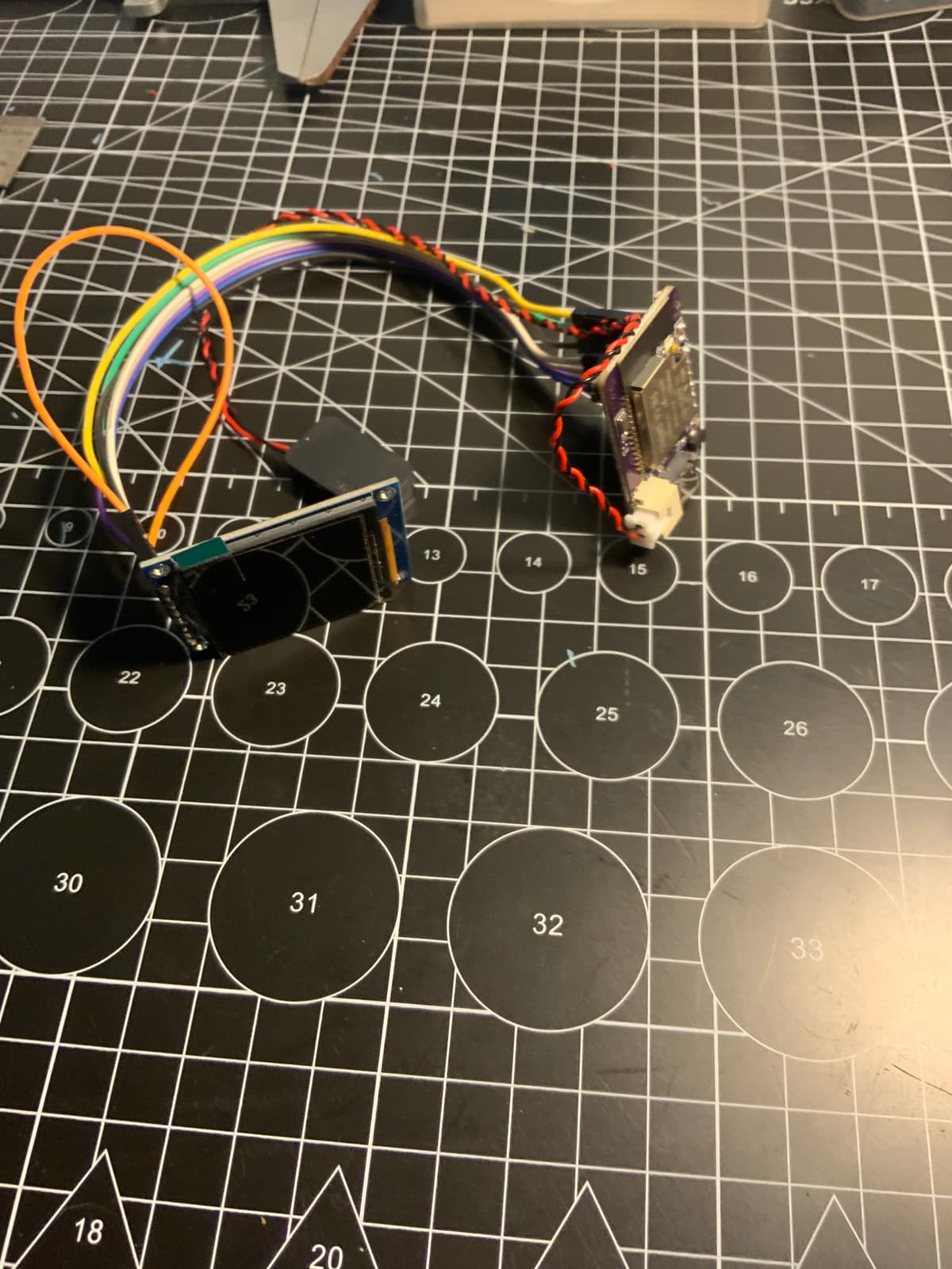 Ai học tập, giải trí đã cài đặt sẵn