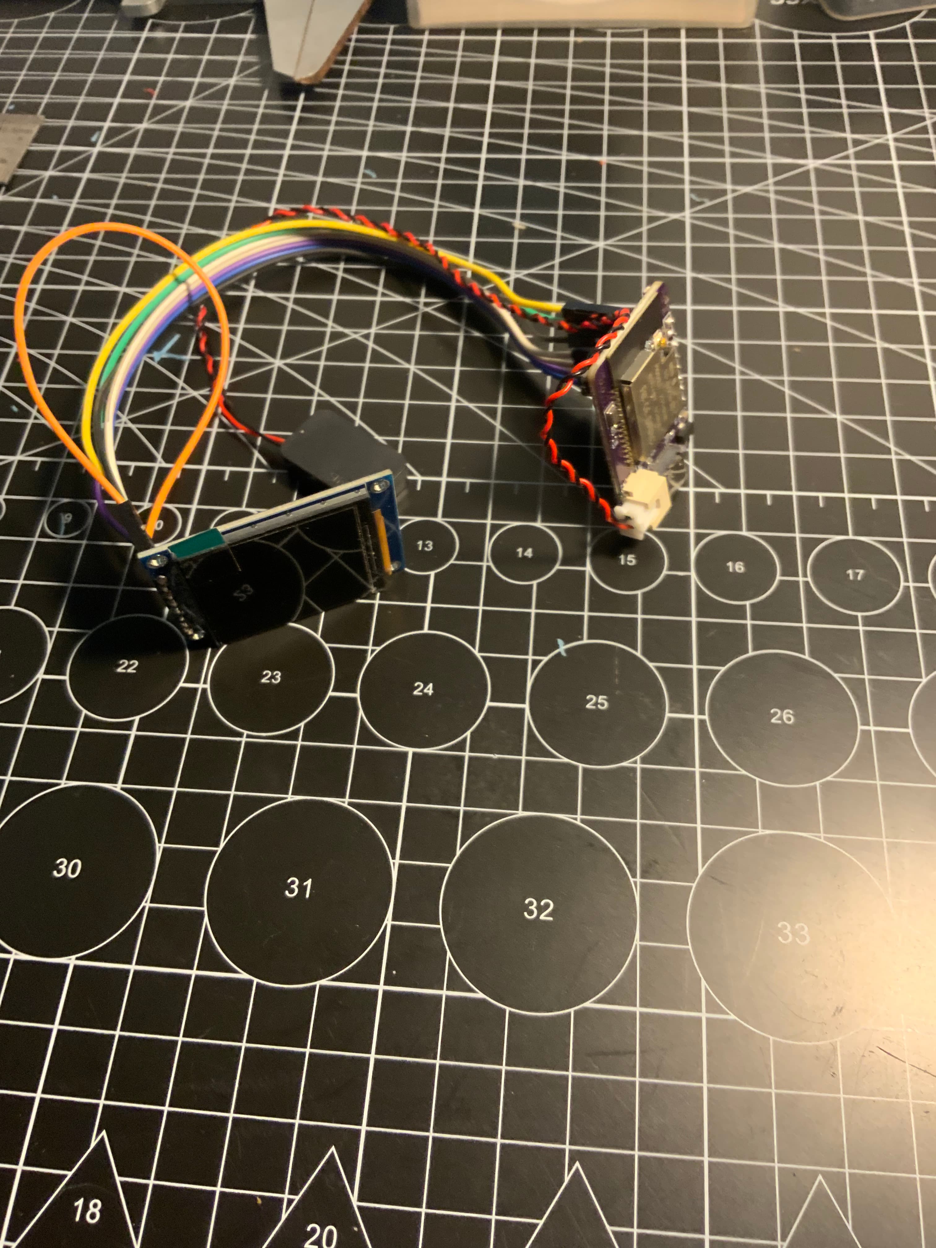 Ai học tập, giải trí đã cài đặt sẵn