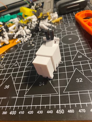 Mô hình Goat ( con dê) minecraft 3