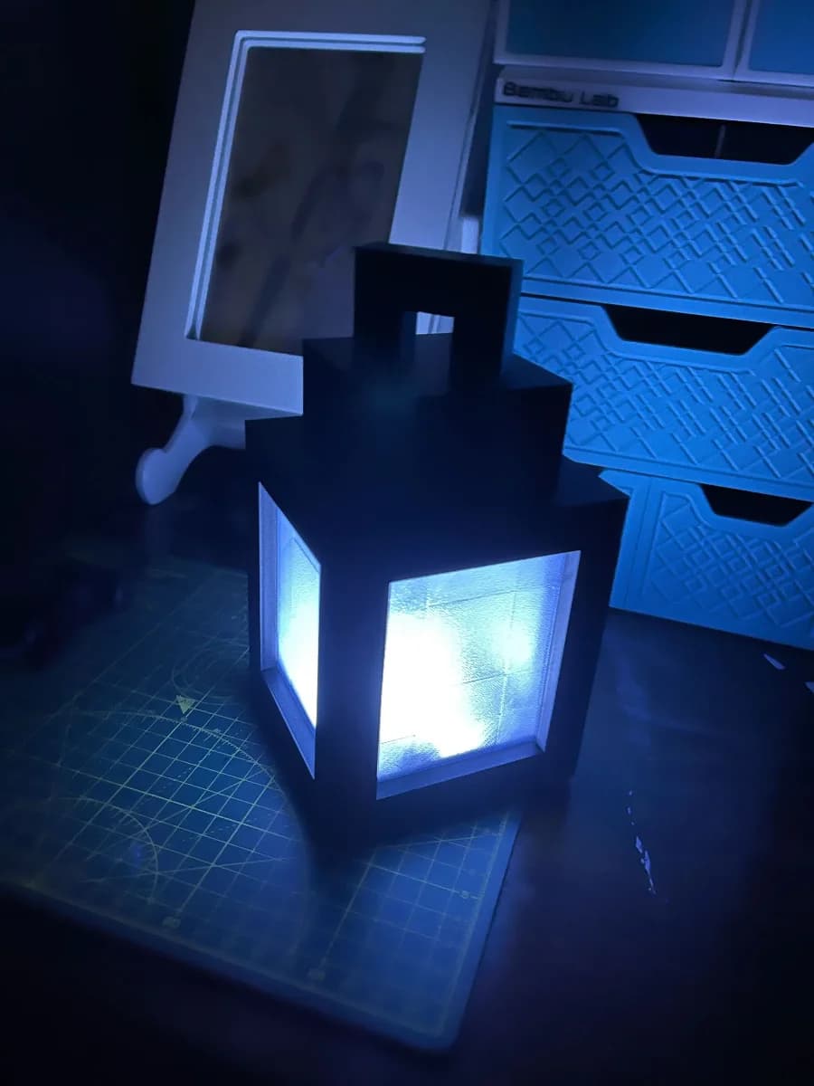 Mincraft Lantern - BLUE - PIN TIỂU MINI