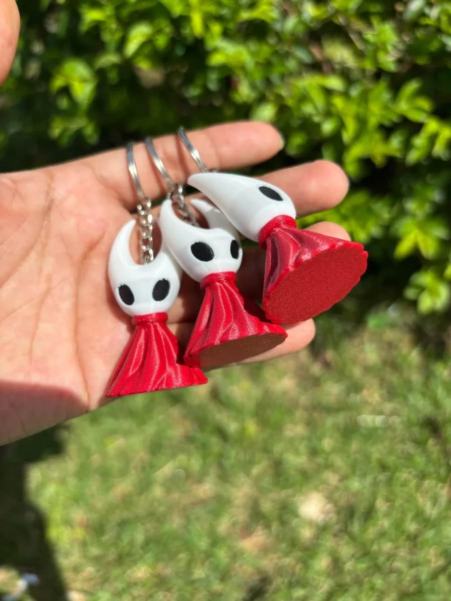 Hornet Silksong Keychain — ảnh 2