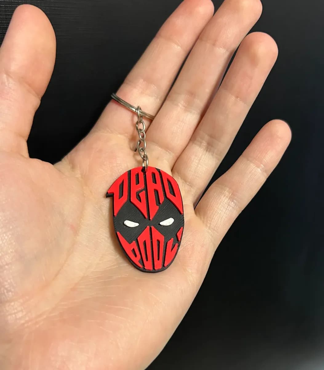 🔑 Deadpool Keychain